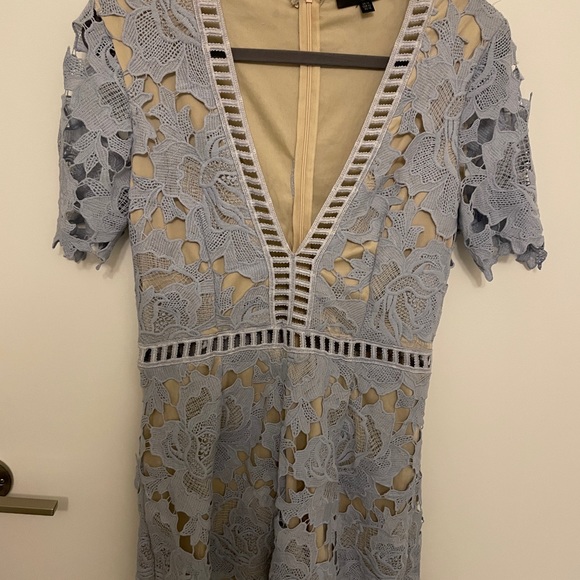 Lace blue romper size medium - Picture 3 of 3
